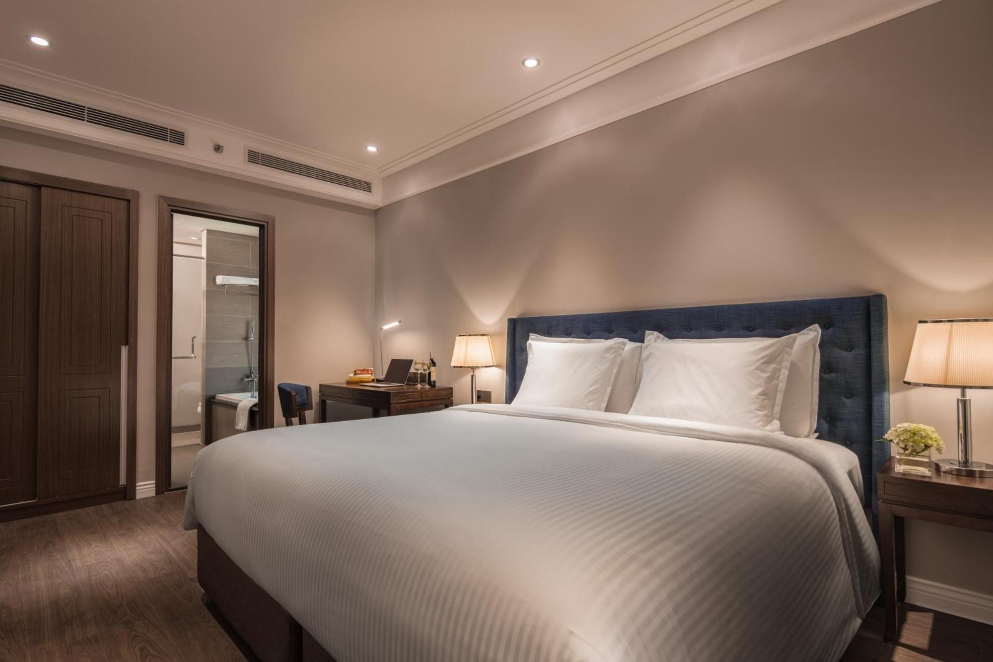 Luxury With Ocean View - 1 Minute To Da Nang