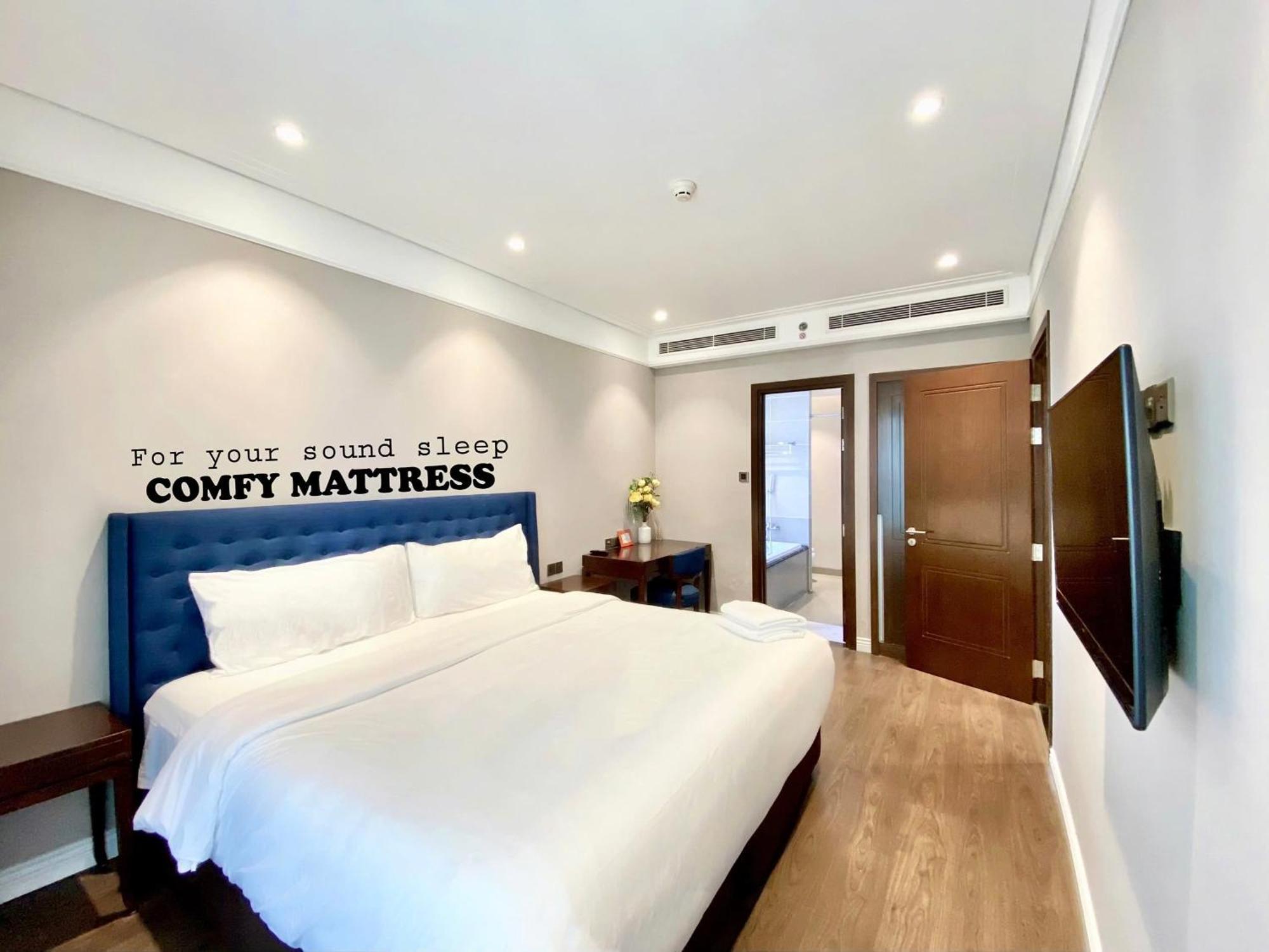 Căn hộ Luxury With Ocean View - 1 Minute To *